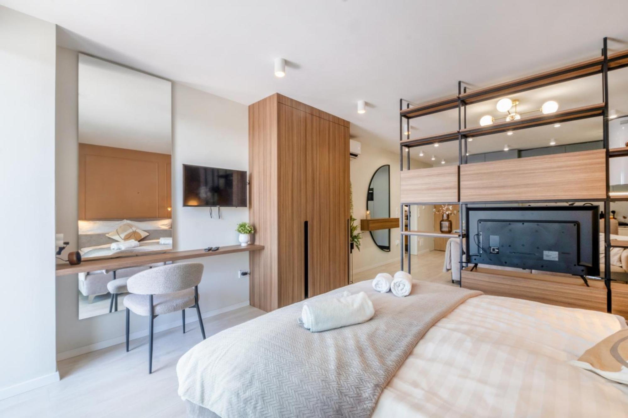 Myflat Wave Luxury 44 Suite Siofok Exterior photo